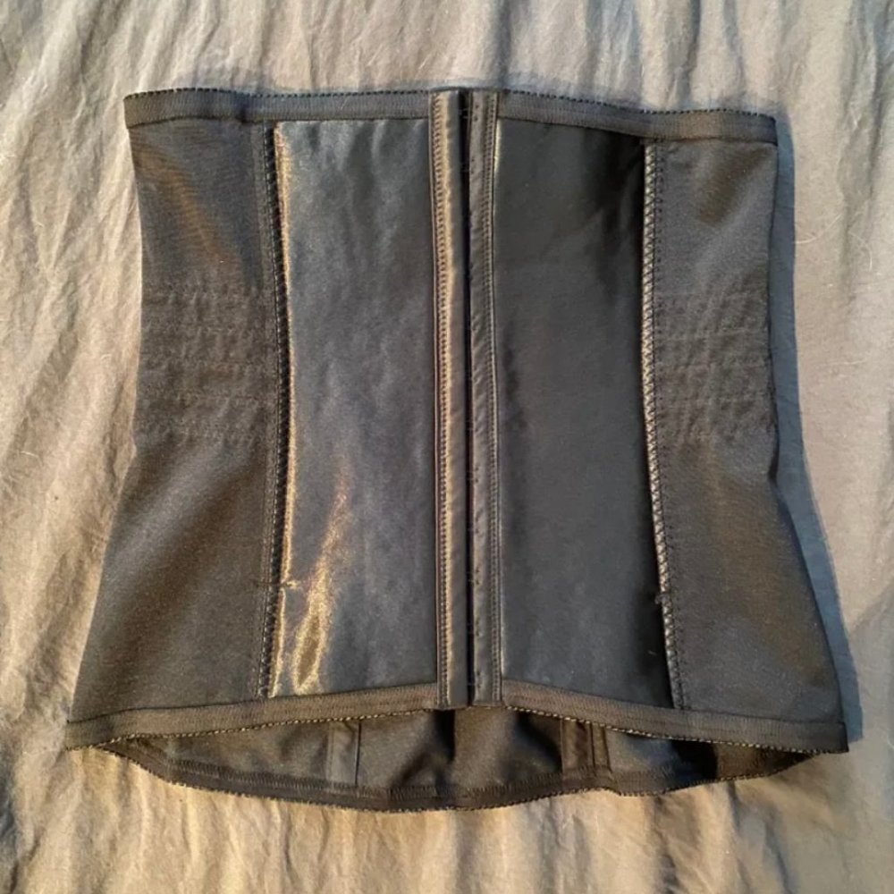 Unique Vintage Black Stretch Power Mesh Waist Cincher